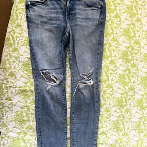 Torrid 10R boyfriend straightleg jeans